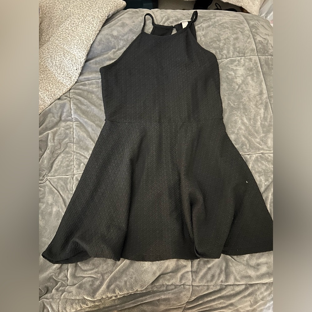 Women’s dress